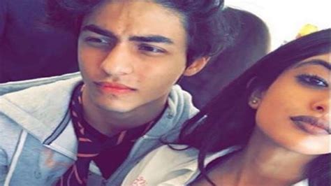 MMS and Picture showcasing Aryan Khan and Navya。